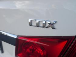 2010 Holden
                Cruze CDX