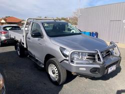 2018 Toyota
Hilux SR