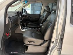2013 Nissan Navara ST-X 550 D40 Series 5 4X4 Dual Range Silver Lightning