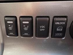 2013 Nissan Navara ST-X 550 D40 Series 5 4X4 Dual Range Silver Lightning