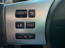 2013 Nissan Navara ST-X 550 D40 Series 5 4X4 Dual Range Silver Lightning