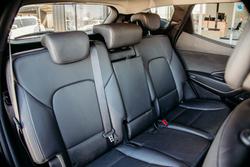 2017 Hyundai Santa Fe Highlander