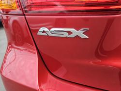 2018 Mitsubishi ASX ES XC MY19 Red