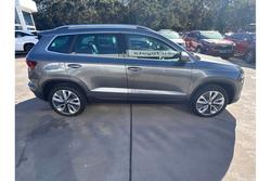 2023 SKODA
                Karoq 110TSI Style