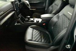 2025 Ford Everest Platinum