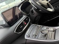 2022 Hyundai
Santa Fe Highlander