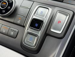 2022 Hyundai
Santa Fe Highlander