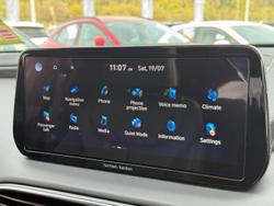2022 Hyundai
Santa Fe Highlander