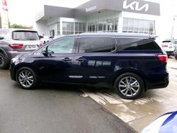 2018 Kia
                Carnival Platinum