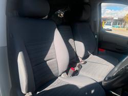 2019 Hyundai
                iLoad (No Badge)