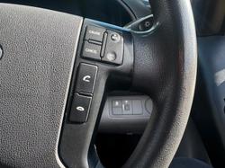 2019 Hyundai
                iLoad (No Badge)