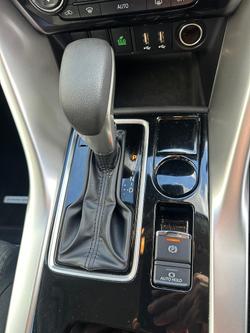 2024 Mitsubishi
Eclipse Cross LS