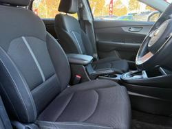 2021 Kia
Cerato Sport