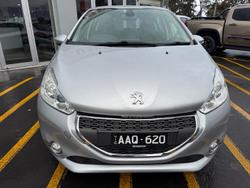 2013 Peugeot
208 Allure