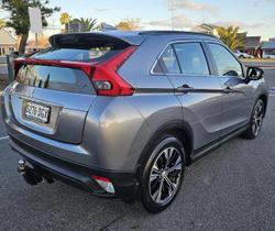 2019 Mitsubishi
Eclipse Cross ES