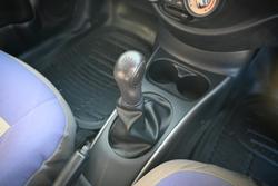 2012 Nissan
Almera ST