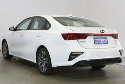 2020 Kia
Cerato Sport