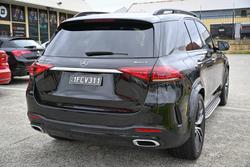 2019 Mercedes-Benz
                GLE-Class GLE300 d