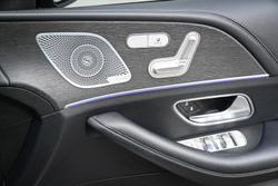 2019 Mercedes-Benz
                GLE-Class GLE300 d