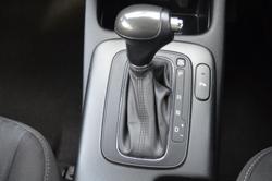 2013 Kia Cerato Si YD Glittering Metal