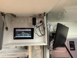 2023 Urban Caravans Xterrain 20 Club Lounge