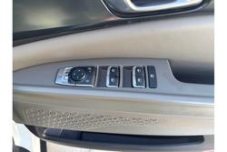 2024 Kia
Carnival S