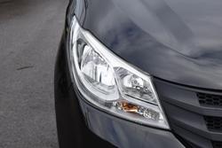 2022 LDV G10 + SV7C Obsidian Black