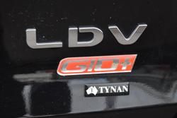 2022 LDV G10 + SV7C Obsidian Black