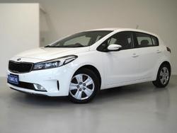 2017 Kia
                Cerato S