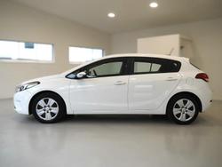 2017 Kia
                Cerato S