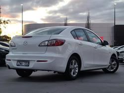 2012 Mazda
3 Neo