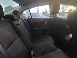 2012 Mazda
3 Neo