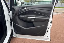 2018 Ford
Escape Ambiente