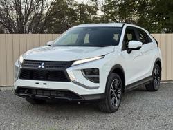 2022 Mitsubishi
Eclipse Cross LS