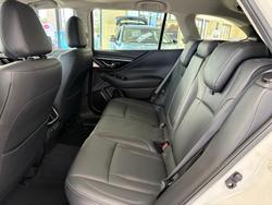 2020 Subaru
Outback AWD Touring