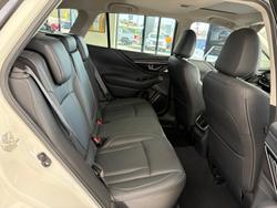 2020 Subaru
Outback AWD Touring