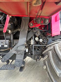 2016 Massey Ferguson 9565 Red