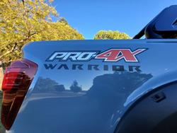 2025 Nissan
                Navara Pro-4X Warrior (4x4)
