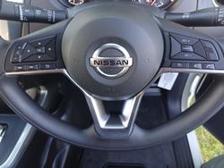 2024 Nissan
Navara SL Warrior (4x4)