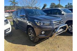 2017 Toyota
Hilux SR5