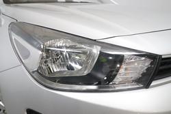 2022 Kia
Rio S