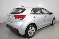 2022 Kia
Rio S