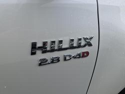 2022 Toyota
Hilux SR5
