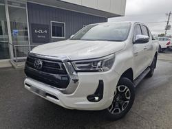 2022 Toyota
Hilux SR5