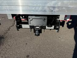 2025 Hino 300 616 Wide At With Genuine Tray White