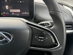 2023 LDV MIFA Mode Dynasty Red