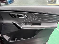 2023 LDV MIFA Mode Dynasty Red