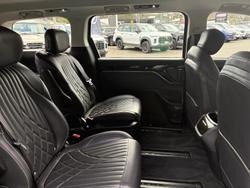 2023 LDV MIFA Mode Dynasty Red