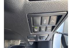 2022 Toyota
Hilux SR5