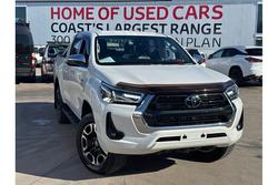 2022 Toyota
Hilux SR5